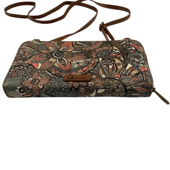 Sakroots Women's Large Siena Artist Circle Crossbody Bag. - Picture 6 of 8